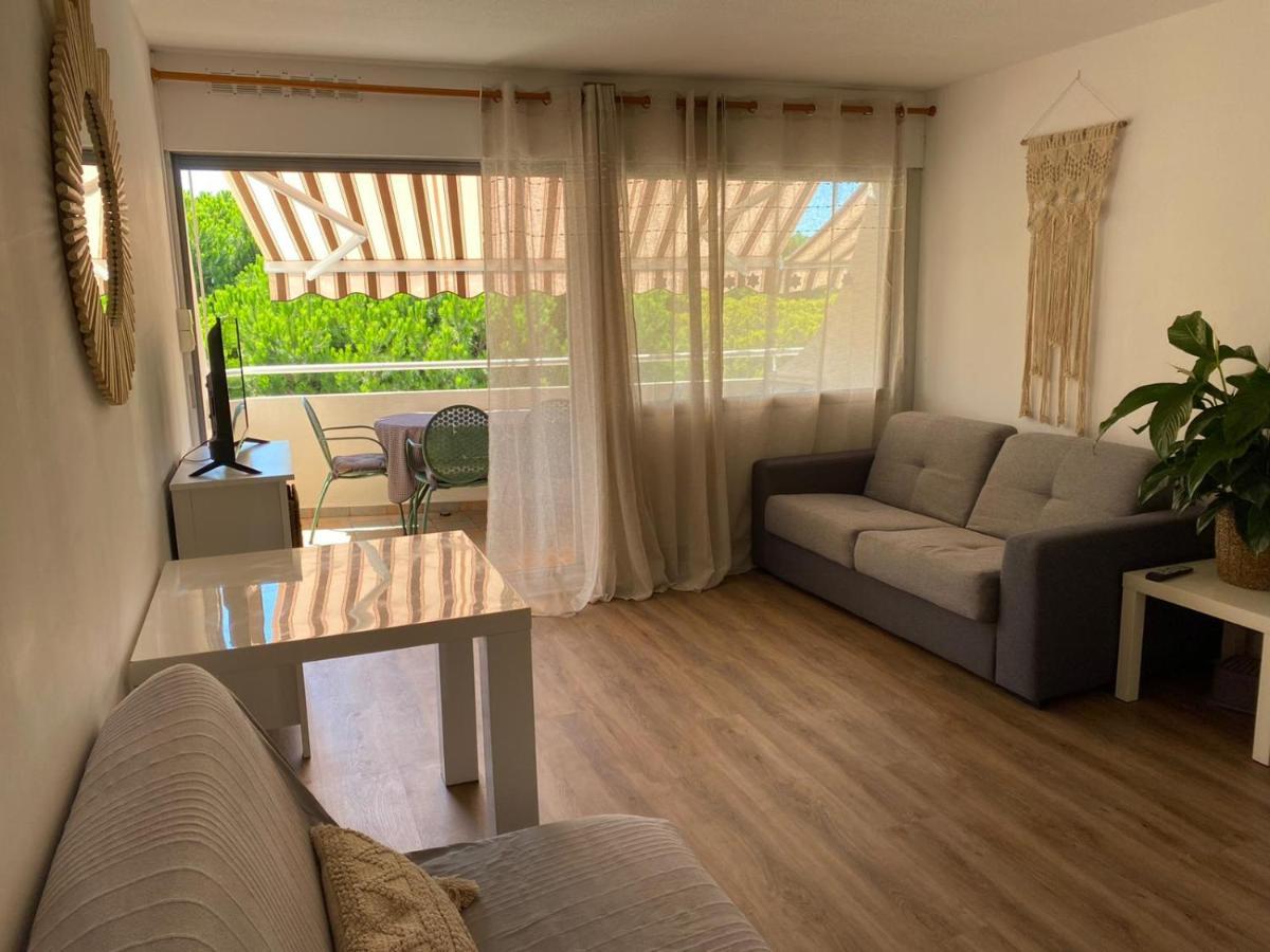 Agréable studio cabine à 5 min à pied de la plage Le Grau-du-Roi Extérieur photo